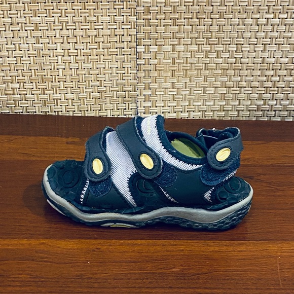 🌟2xHP🌟Stride Rite Batra Velcro Raptor Sandals 10W - Picture 2 of 7